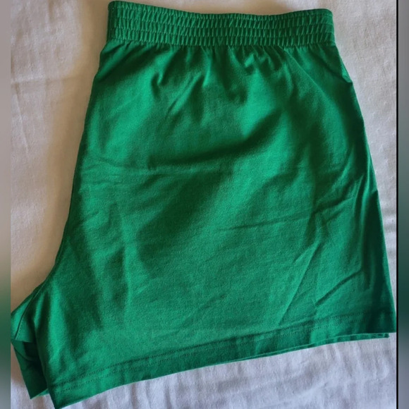 NWOT Women's C9 by Champion Green Athletic Shorts, Size XXL - Picture 1 of 4